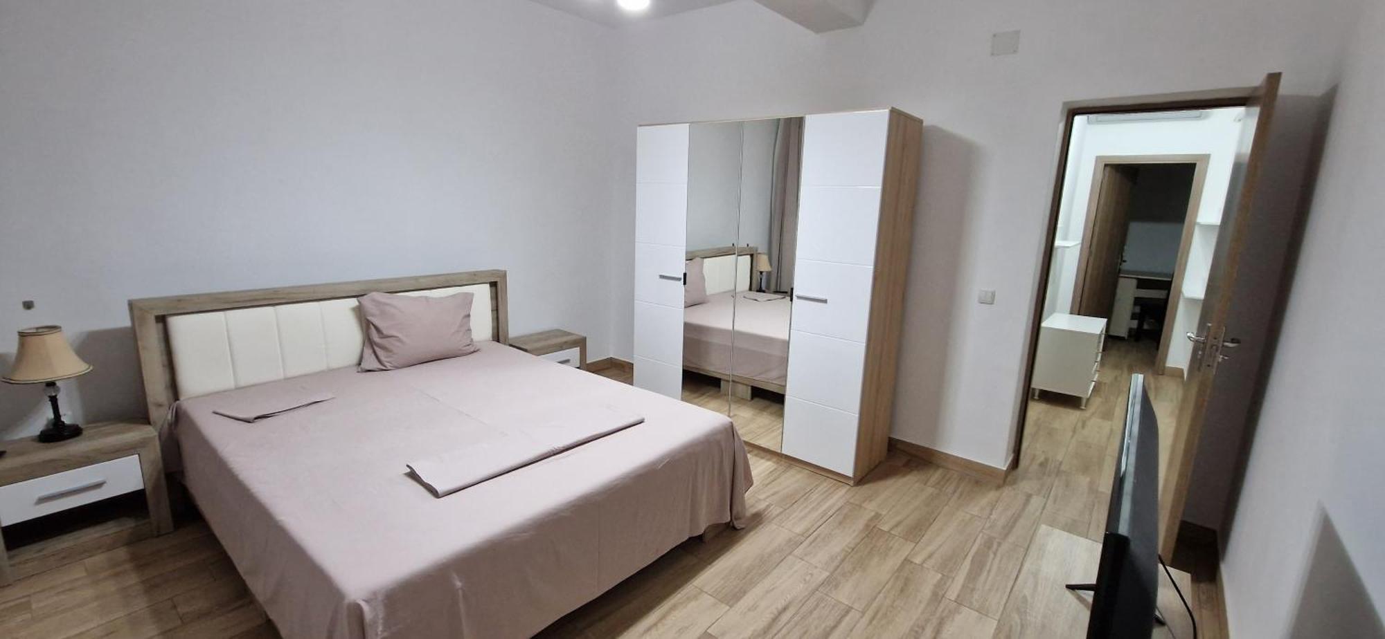 Râmnicu Vâlcea Apartamente Livada מראה חיצוני תמונה